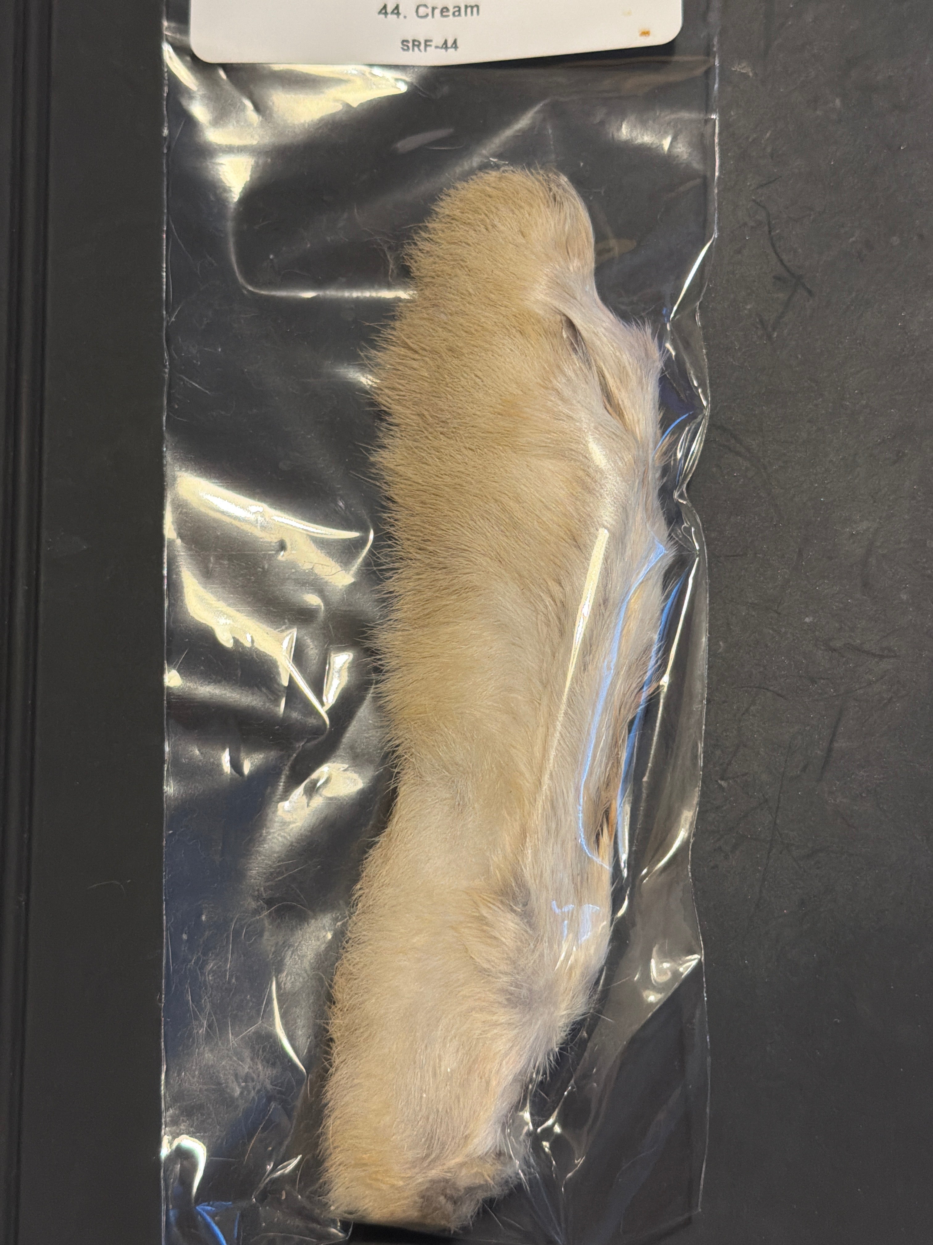 Nature's Spirit Snowshoe Rabbit Foot - cream