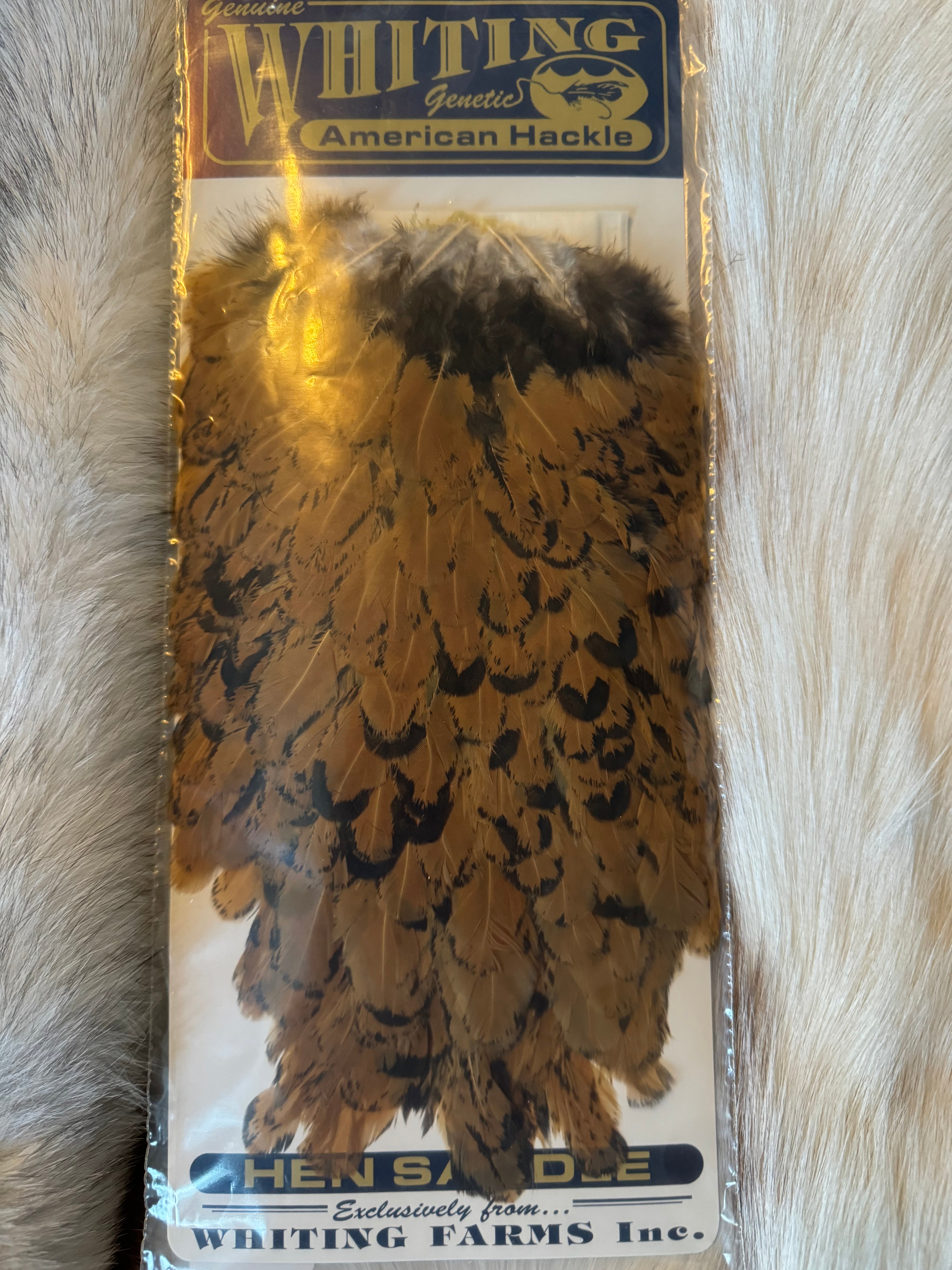 Whiting Capes - American Hackle - Hen Saddle - Unique Variant (1) (Ginger with black tips) (4)